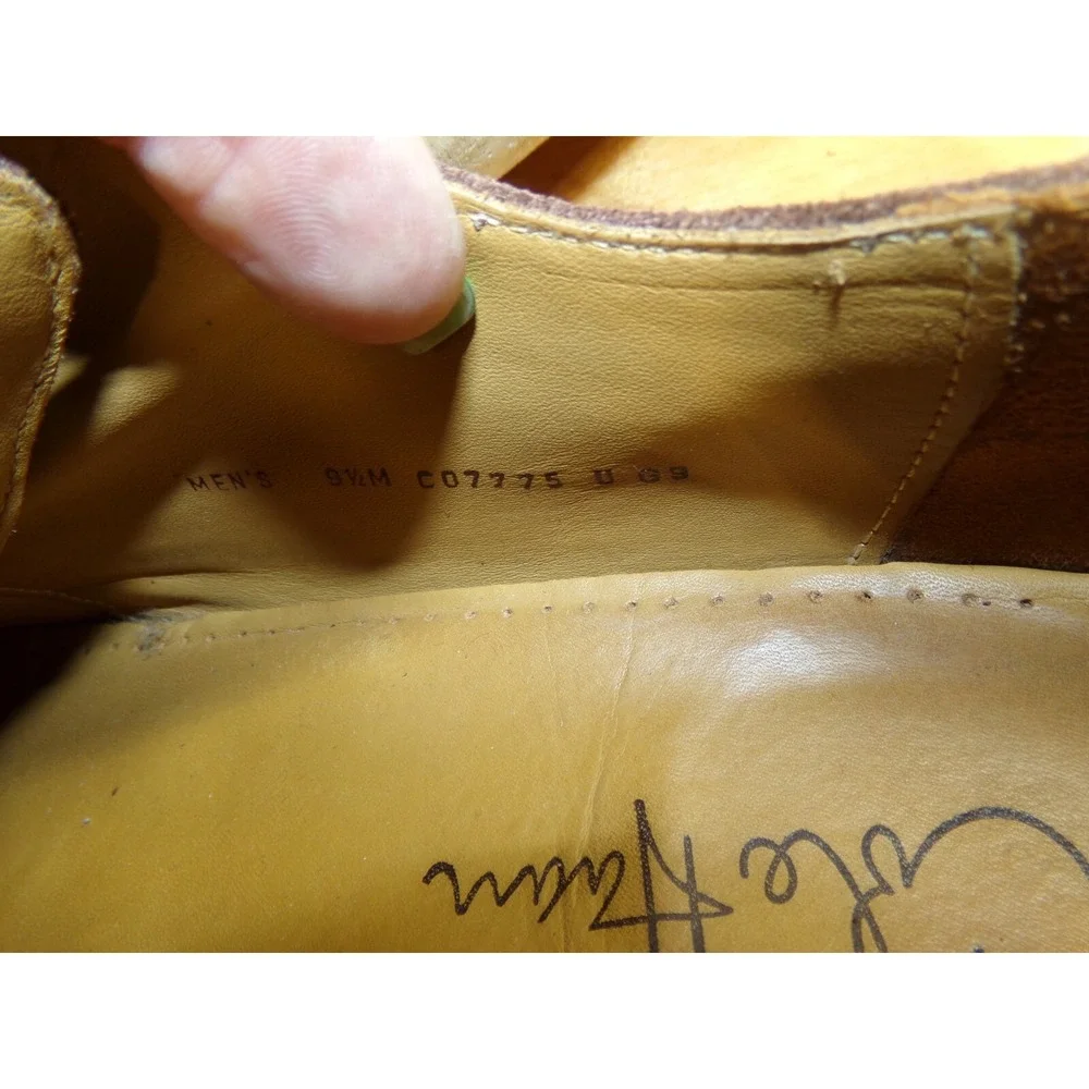 Cole Haan Air Wingtips Mens Brown Suede Size 9.5 Lace Up Oxfords Dress Shoes Vtg